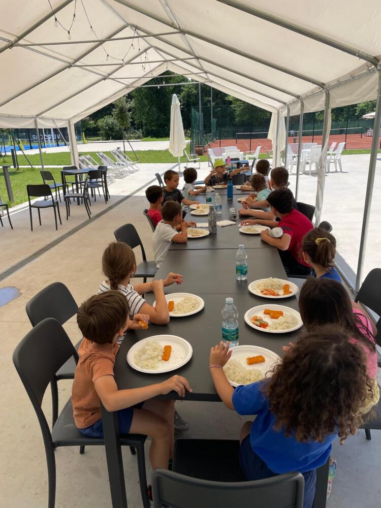 WhatsApp Image 2025-04-04 at 09.42.35